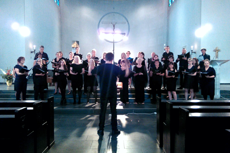 Vorabend-Messe zum 5. Sonntag der Osterzeit mit dem Kammerchor Cantus Firmus
